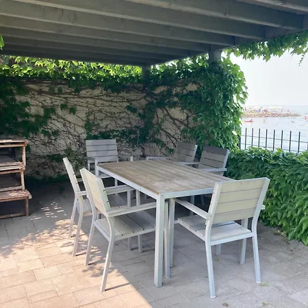 101 Apartman *